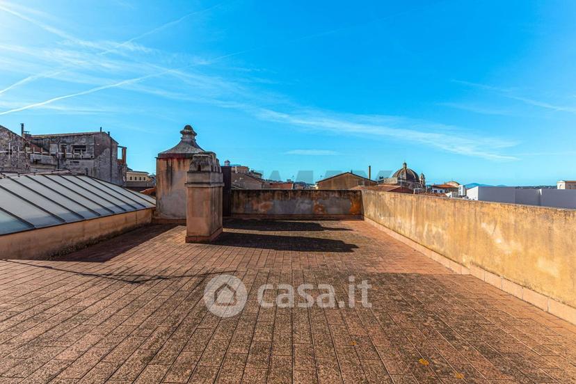 Appartamento in Piazza Tola 41 — foto 24 di 109