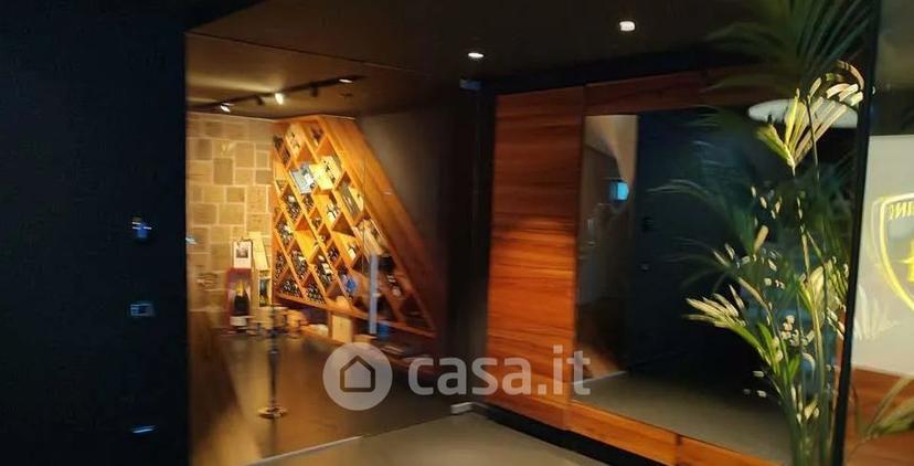 Villa in Via Monte Suello 18 — foto 5 di 56