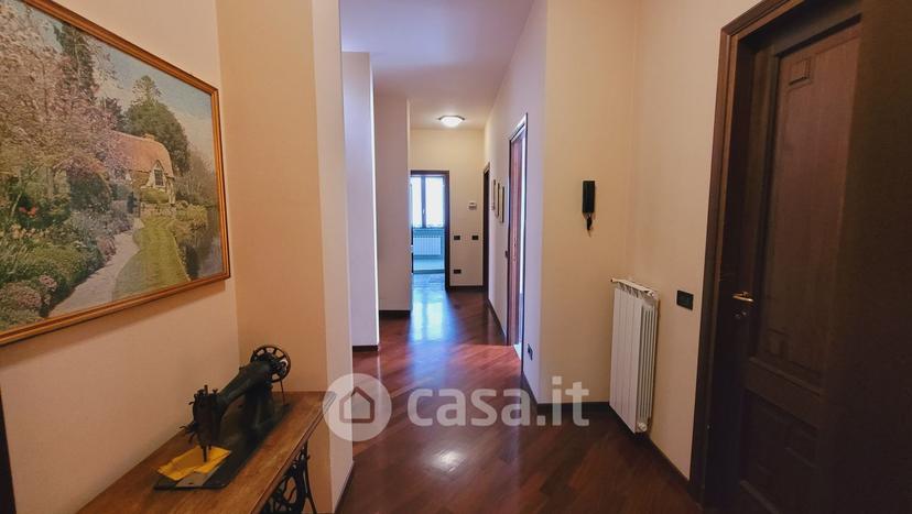 Villa in Via Fratelli Bandiera — foto 74 di 84