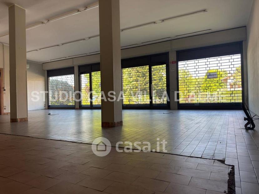 Quadrilocale in Via Madonna dei Campi — foto 32 di 46