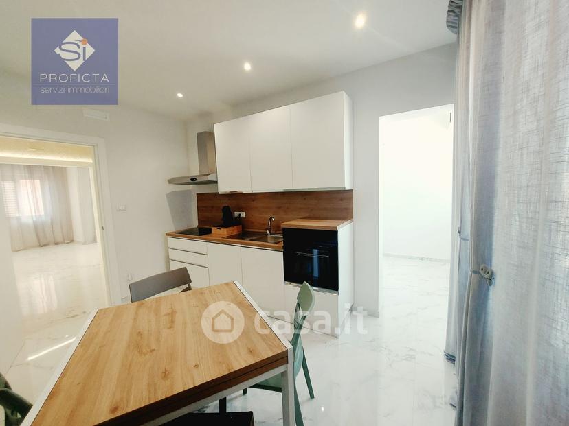 Trilocale in Via Lago di Nemi — foto 12 di 18