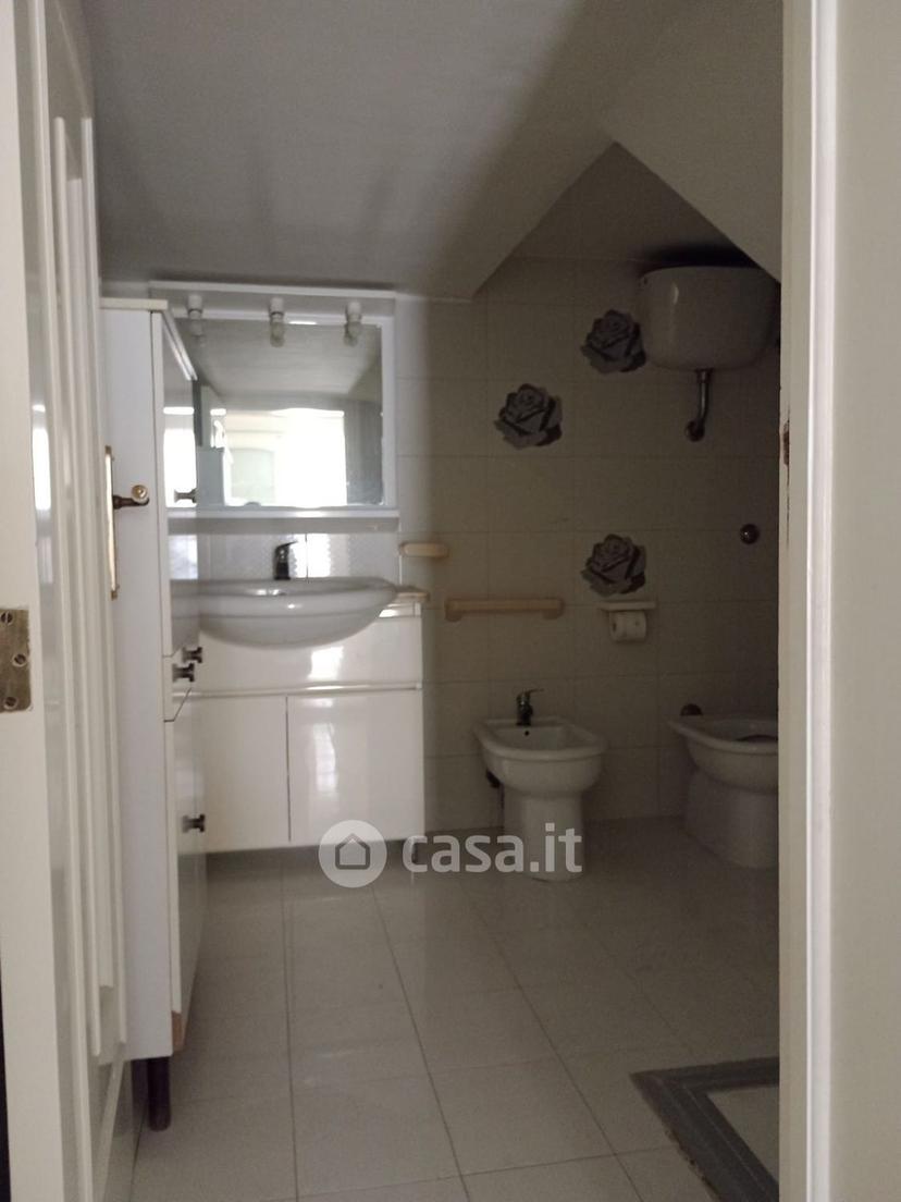 Trilocale in Via Metastasio 6 — foto 21 di 27