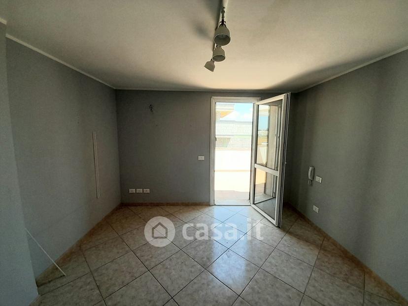 Quadrilocale in Via Palmiro Togliatti 20 — foto 35 di 47