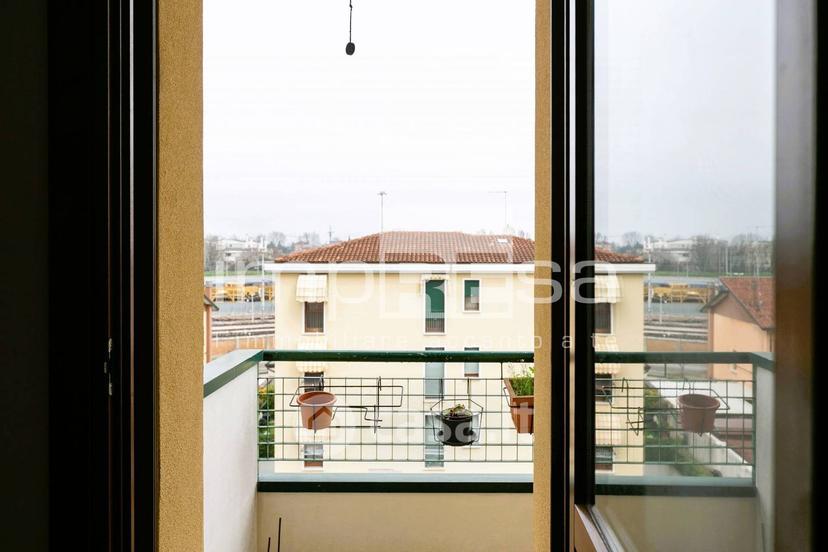 Quadrilocale in Via Ortensie 4 — foto 11 di 45