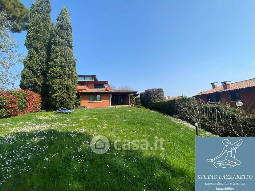 Villa in Via 10 Giornate 148 — foto 2 di 34