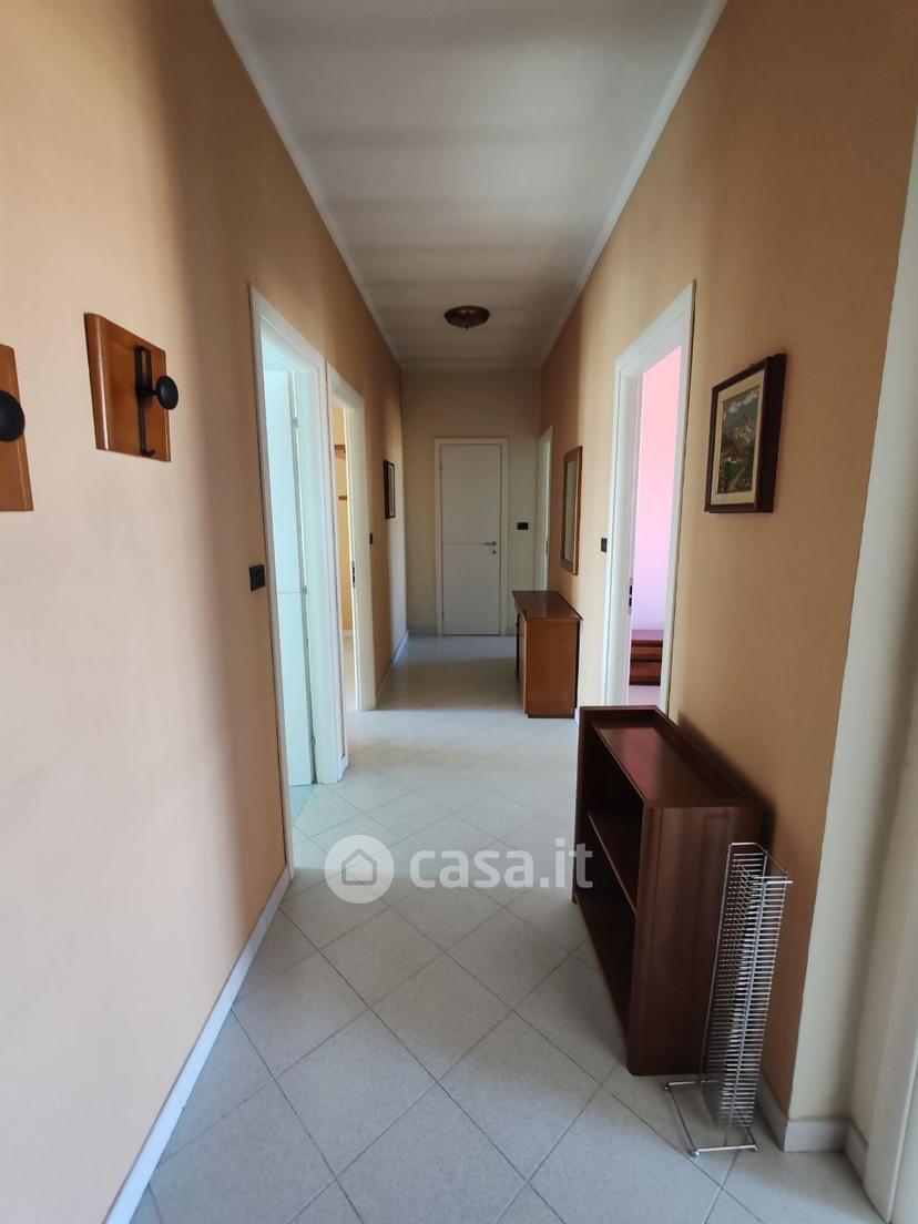 Stanza in Via Gioacchino Rossini 15 — foto 27 di 33