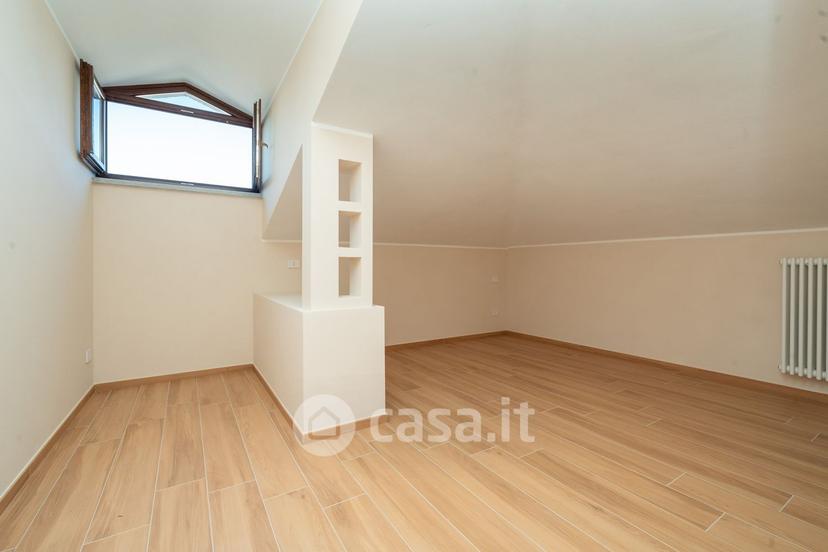 Trilocale in Viale Stazione 22 — foto 24 di 24
