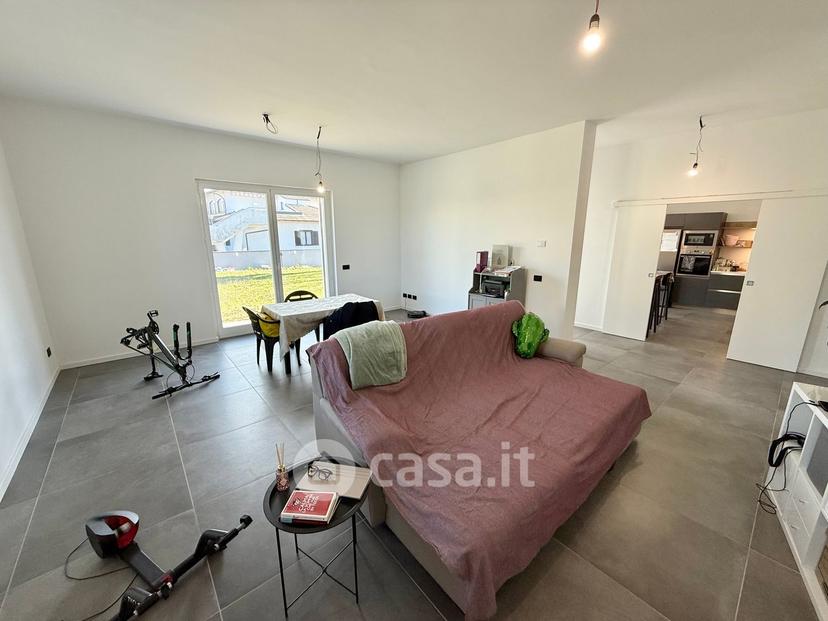 Villa in Via Monte Grappa — foto 2 di 55