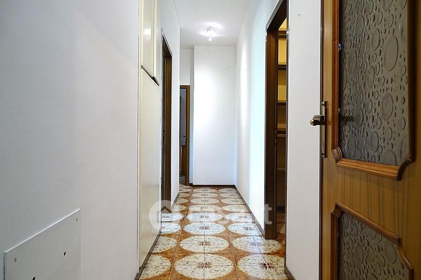 Trilocale in Via Rigopiano — foto 14 di 27