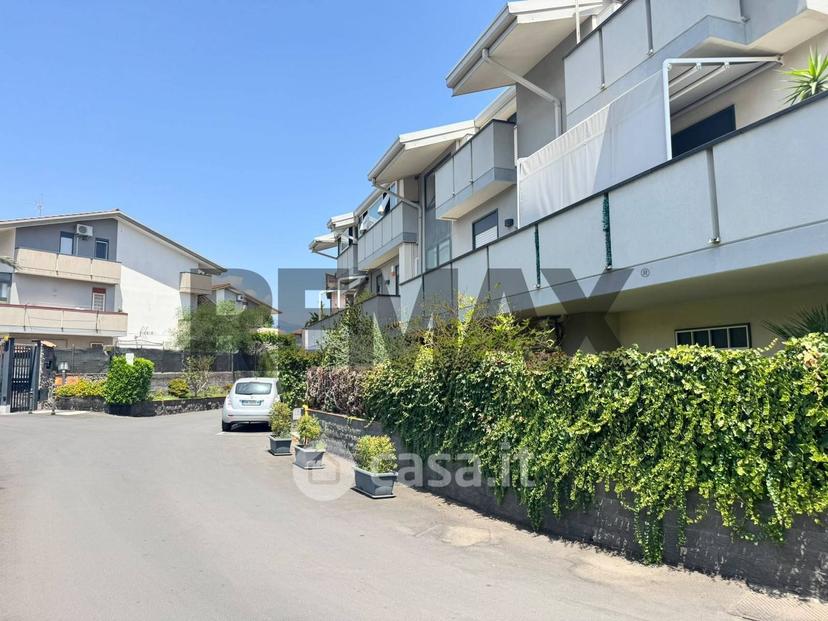 Trilocale in Via Duca degli Abruzzi 46 — foto 6 di 35
