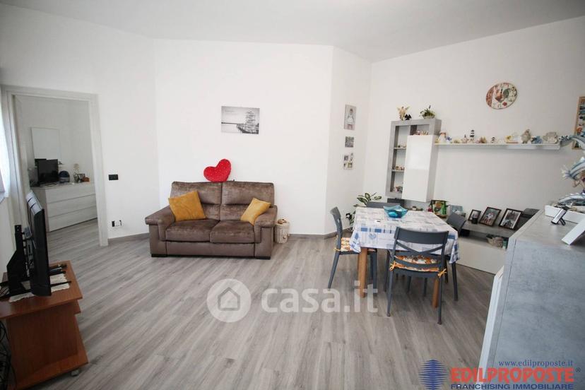 Bilocale in Via dei Caduti — foto 8 di 15