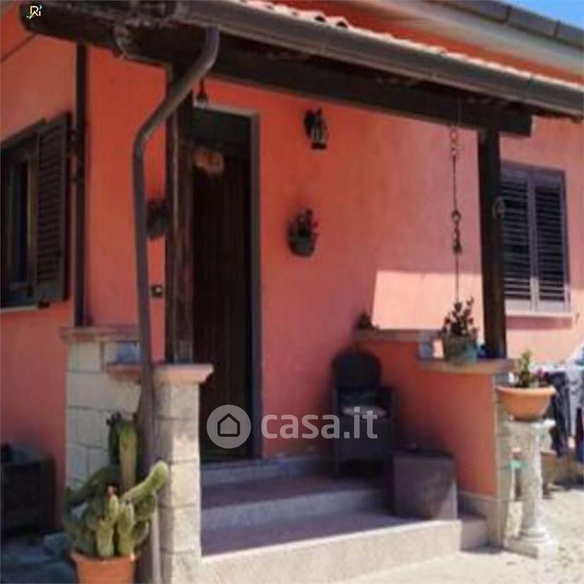 Quadrilocale in Contrada Isca 30 — foto 28 di 34