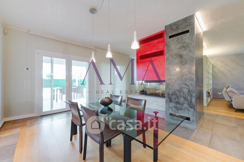 Villa in Via Gemona — foto 28 di 42