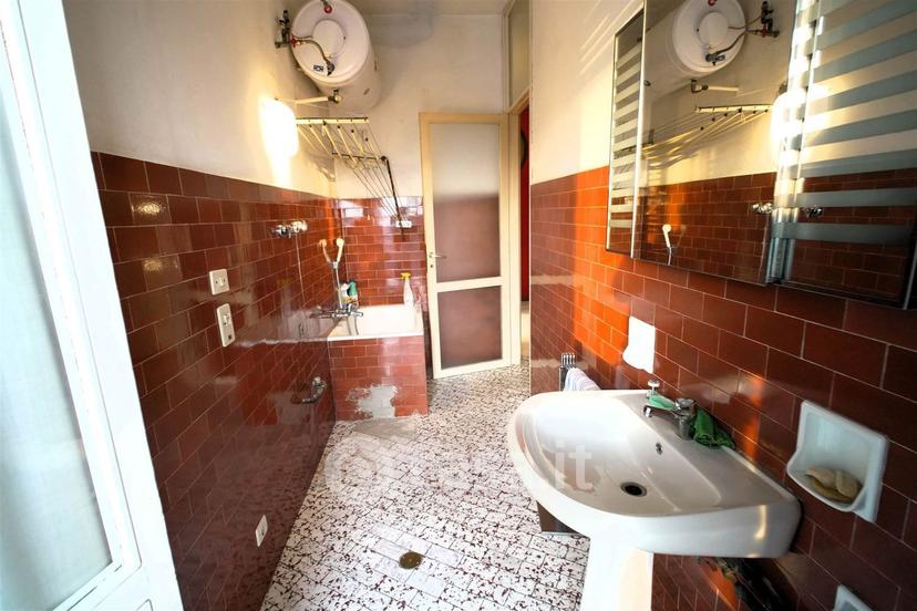 Appartamento in Corso Fiume 23 — foto 18 di 27