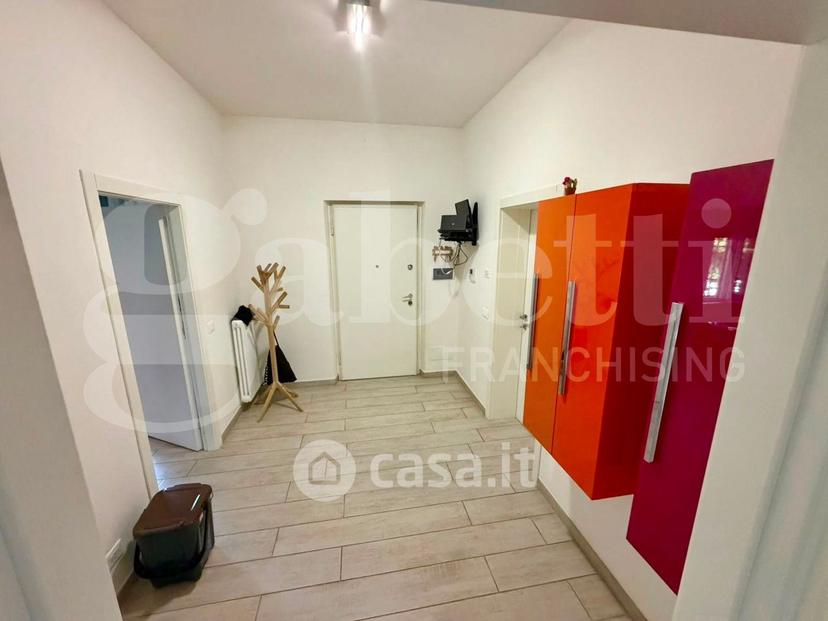 Villa in Via Mario Angeloni 1 — foto 33 di 50