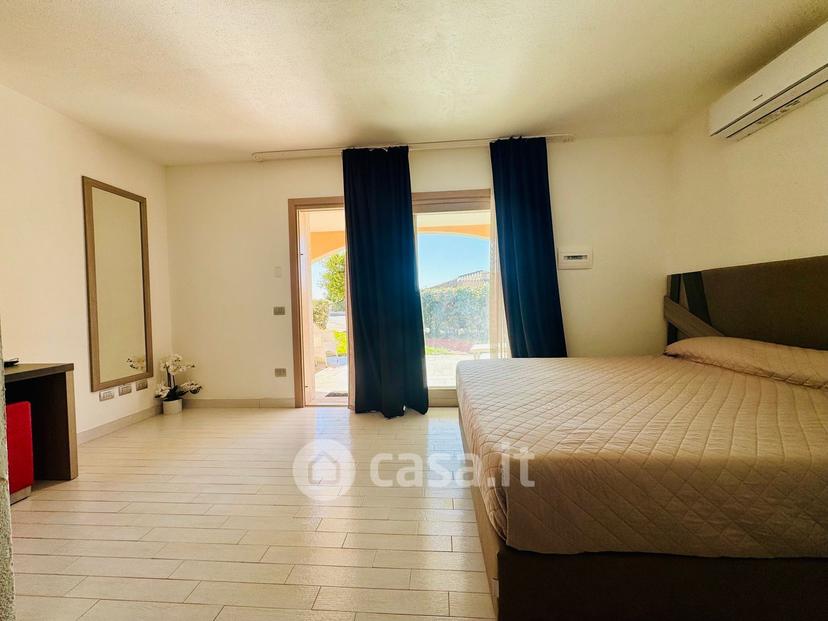 Bilocale in Via Forte Sant'Elmo 10 — foto 7 di 17
