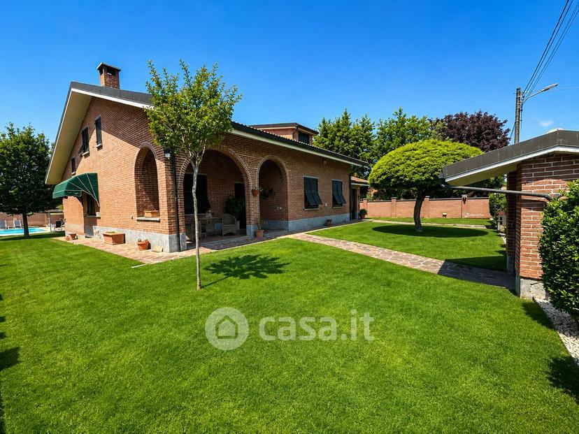 Villa in Via Vecchia di Pozzolo — foto 5 di 36