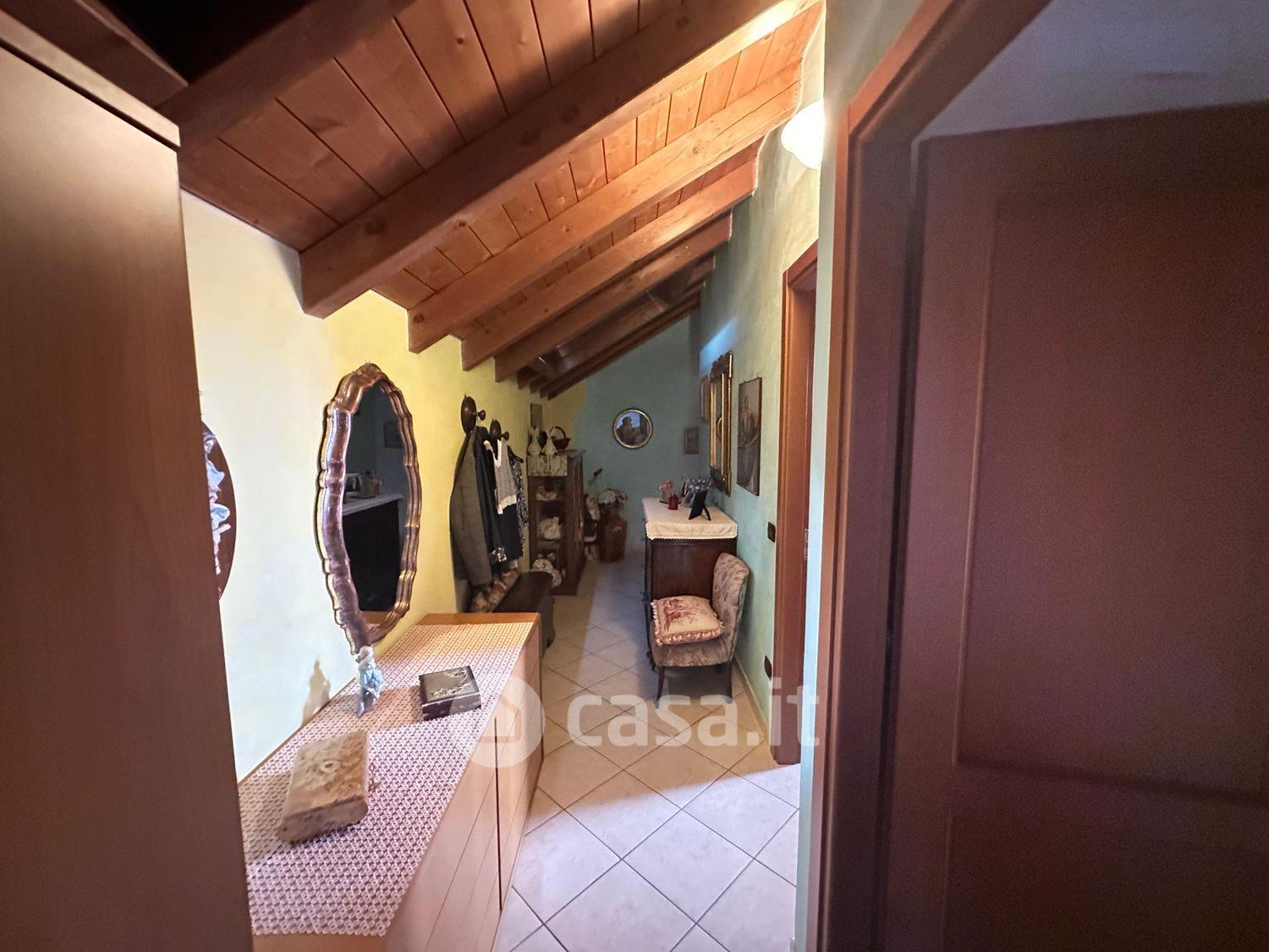 Trilocale in Via XXV Luglio 6
