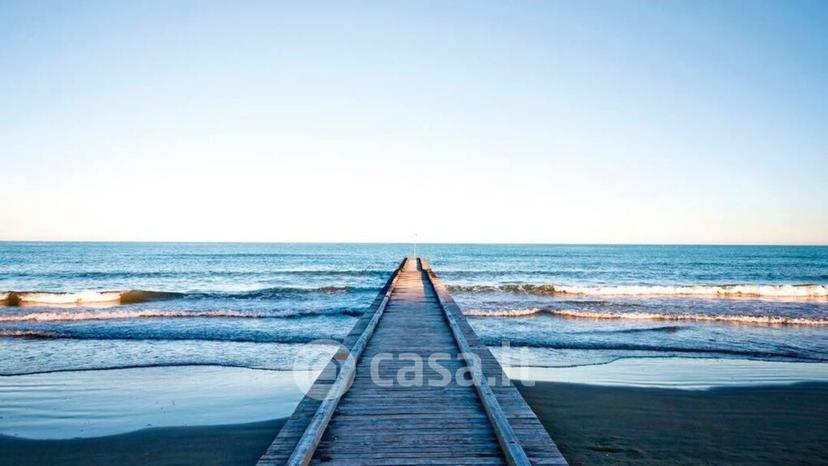 Trilocale in Giosuè Carducci 6 — foto 21 di 33