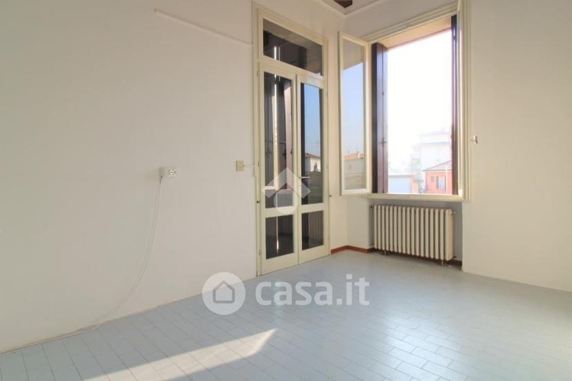 Quadrilocale in Via G. Medici 82 — foto 18 di 19