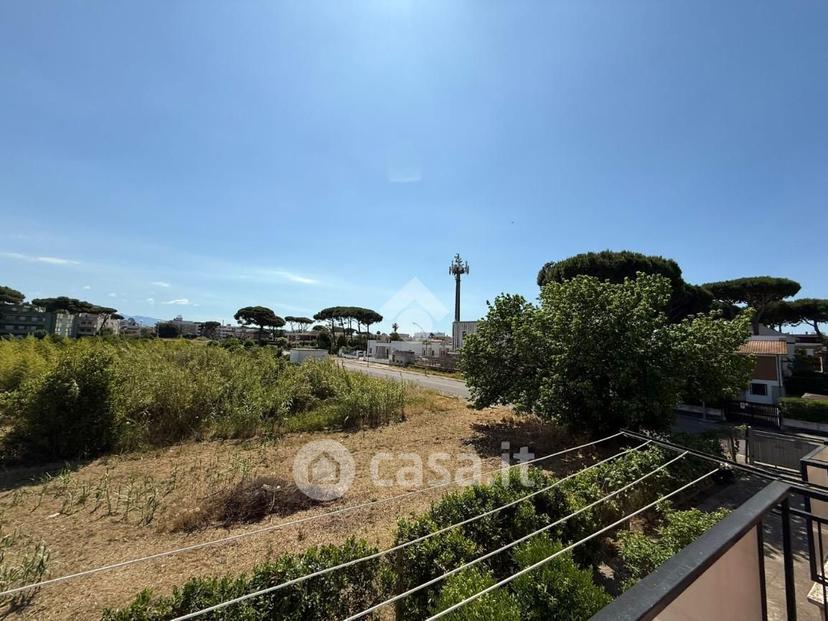 Trilocale in Via Cabourg 10 — foto 14 di 24