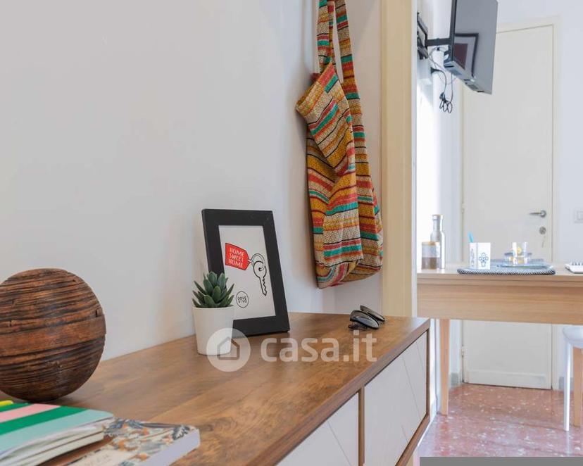 Stanza in Via degli Ortaggi 4 — foto 10 di 16