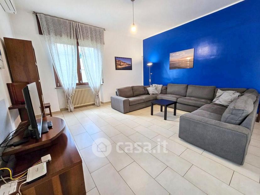 Villa in Viale Ugo Foscolo 46 — foto 32 di 70