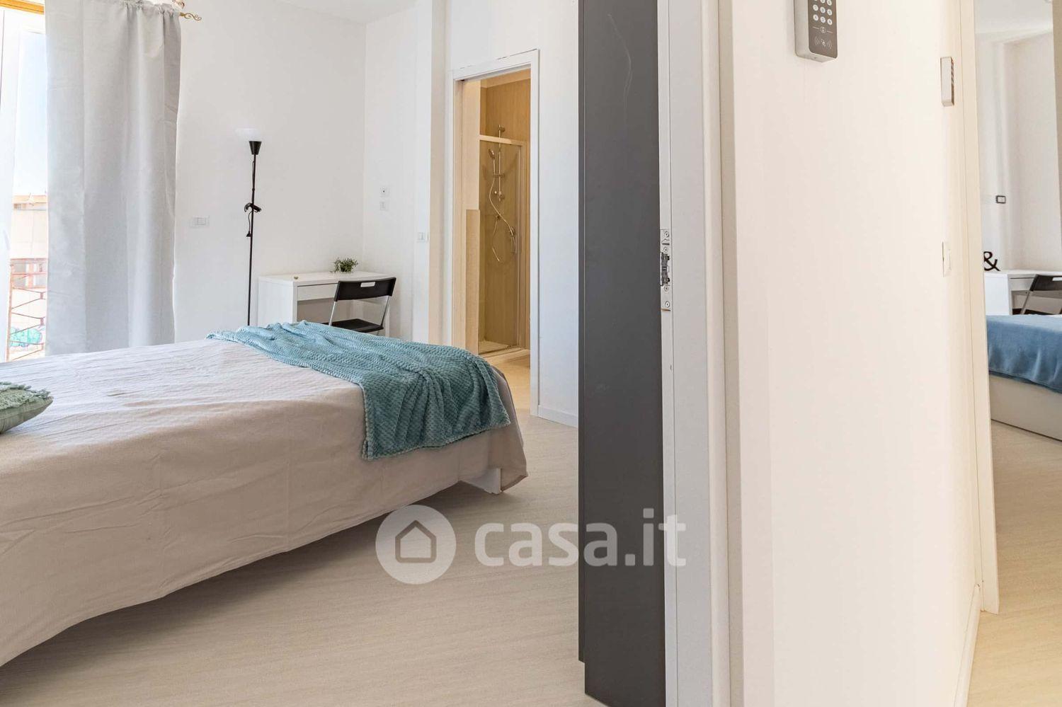 Stanza in Via Cavour 46