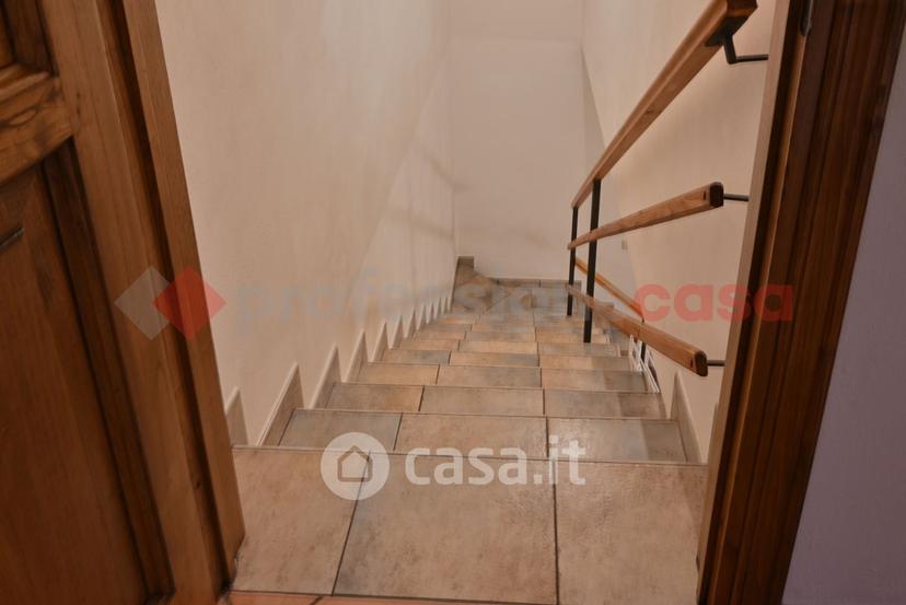 Villa in Via IV Novembre 6 -8 — foto 3 di 50