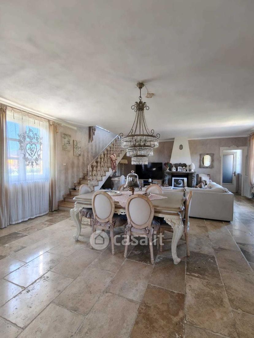 Villa in Via del Canaletto — foto 33 di 57