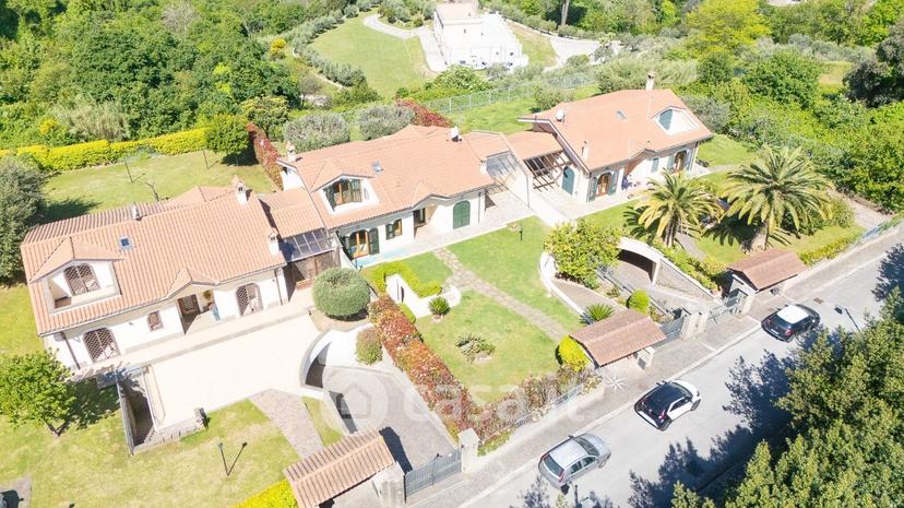 Villa in Via Padre Antonio Rocchi — foto 12 di 72