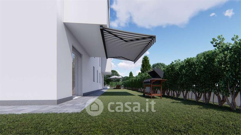 Trilocale in Via Lago Calamone — foto 17 di 17