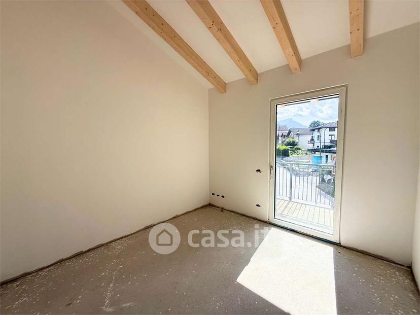 Villa in Via Andrea Baldessari — foto 20 di 23