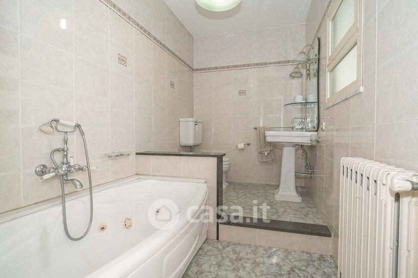 Appartamento in Corso Italia 230 — foto 27 di 37