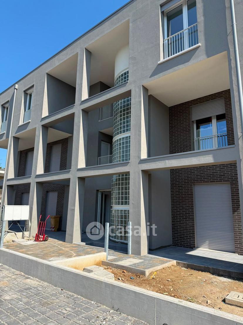 Quadrilocale in Via Francesco Petrarca — foto 11 di 20