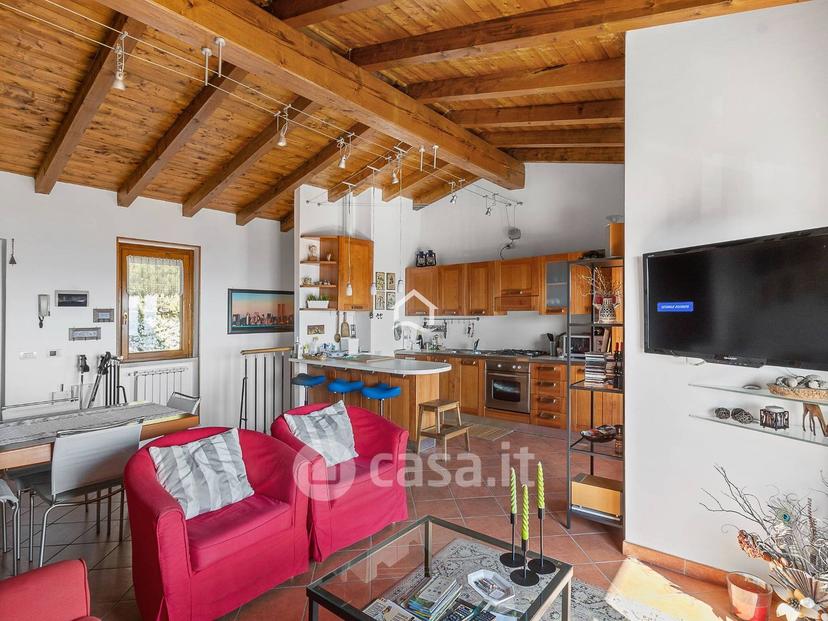 Villa in Via Luigi Cocca — foto 6 di 29