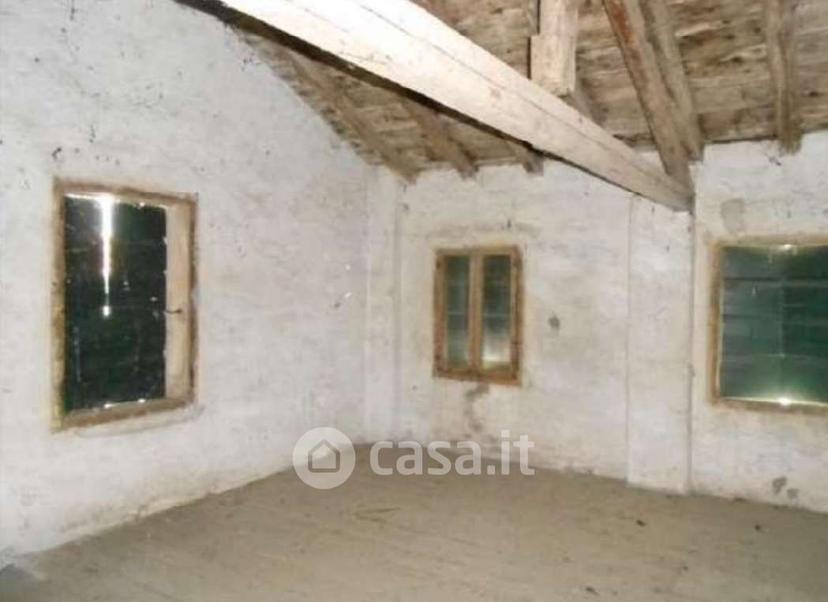 Appartamento in Piazza al Tiglio 6 — foto 11 di 28