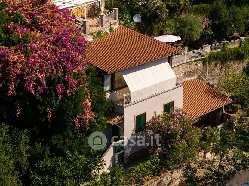 Villa in Via Appia 104 /200 — foto 88 di 136