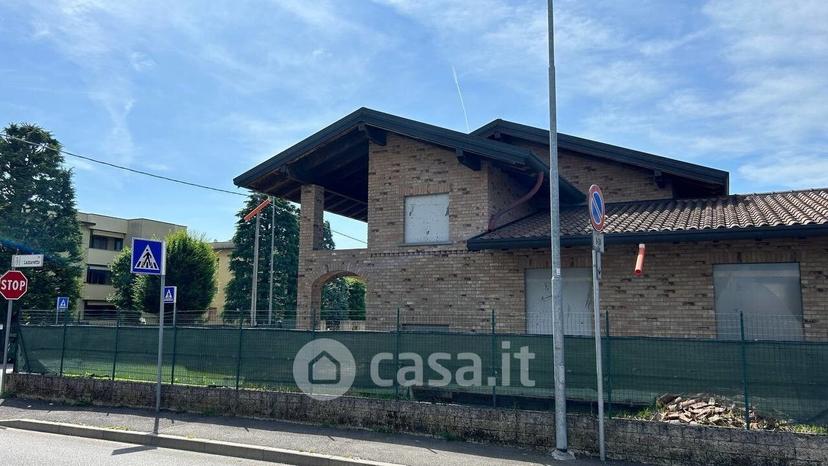 Villa in Via Lazzaretto 34 — foto 5 di 48
