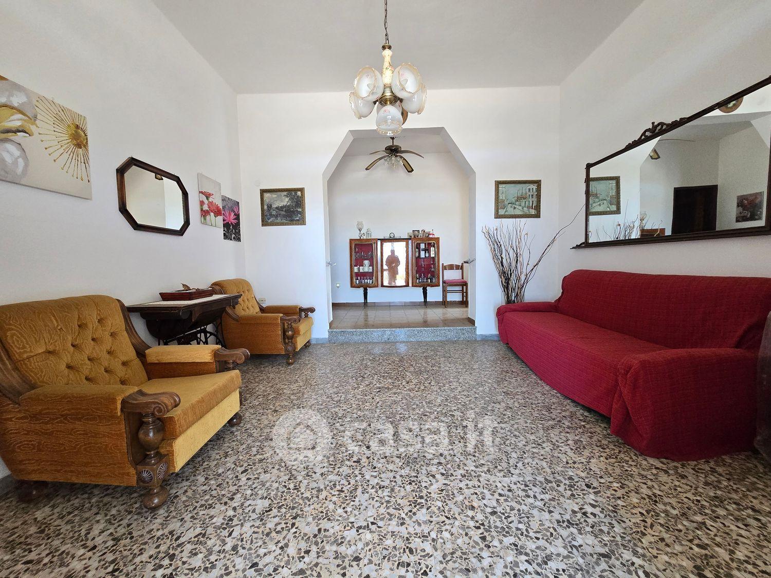Villa in Strada Provinciale 28