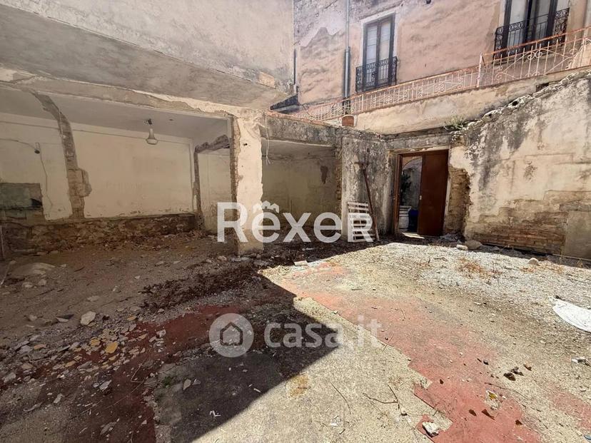 Villa in Via Dardano — foto 20 di 27
