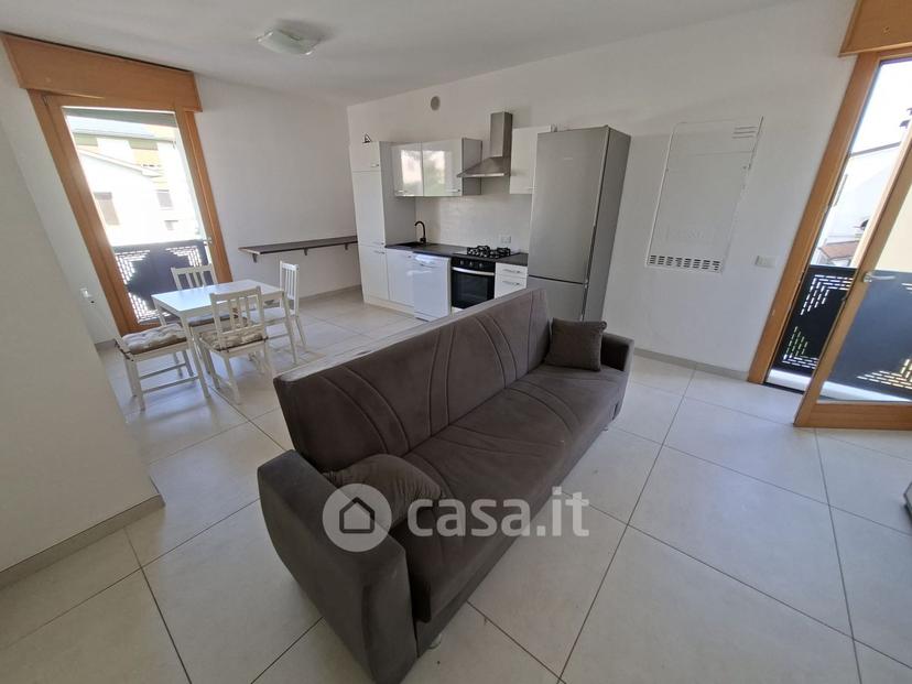 Trilocale in Viale Battaglione Val Leogra — foto 2 di 7