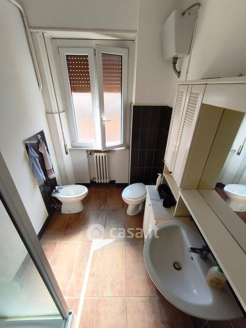 Stanza in Via Gino Tommasi — foto 6 di 9