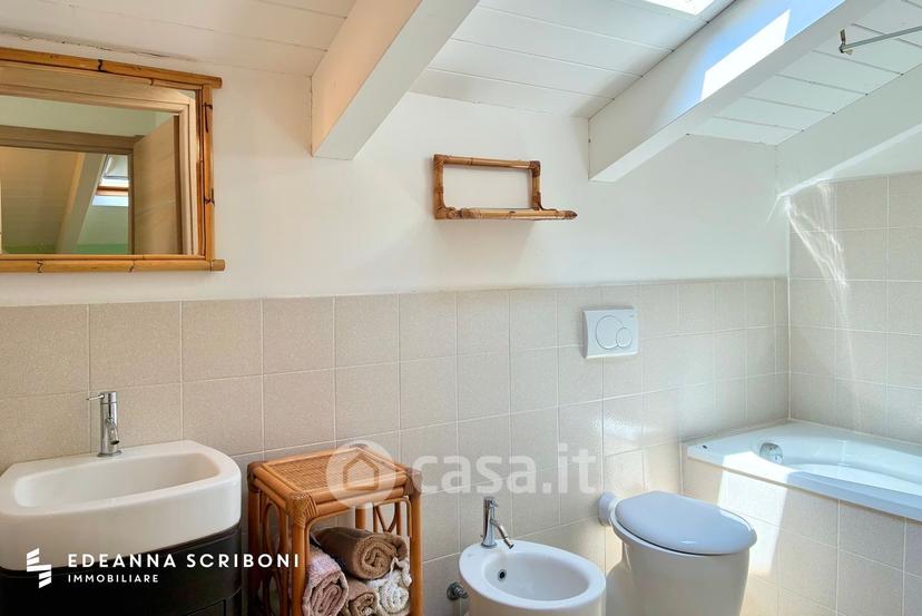 Villa in Via Aurora — foto 26 di 42