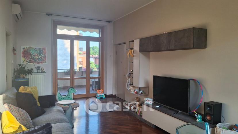 Trilocale in Via Lecco 166 — foto 6 di 31