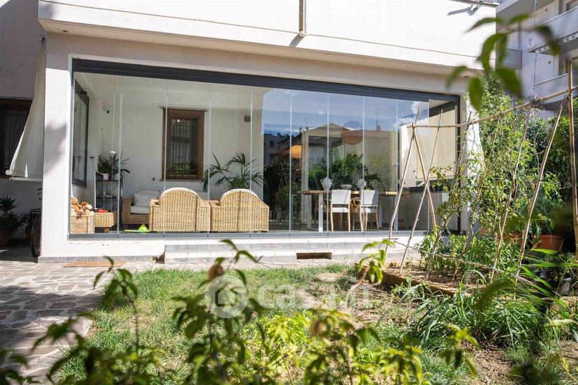 Villa in Via Latina — foto 40 di 54