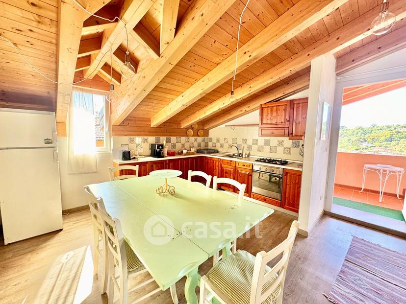 Villa in Via delle Scuole — foto 15 di 73