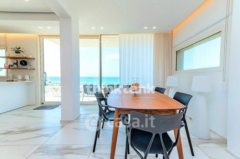 Villa in Via del Ciliegio — foto 16 di 47