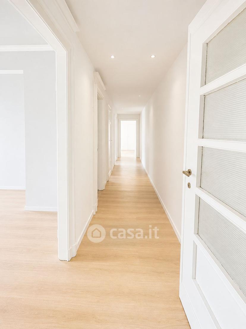 Bilocale in Viale Regina Giovanna 38 — foto 12 di 23