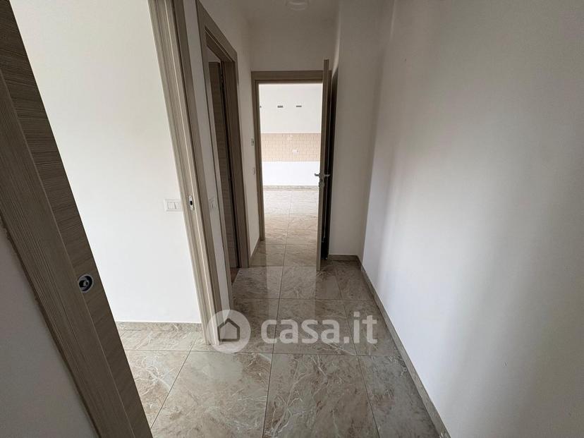 Trilocale in Via Anna Morrone — foto 2 di 15